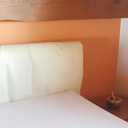 Cosy Nearby Geneva Guest house